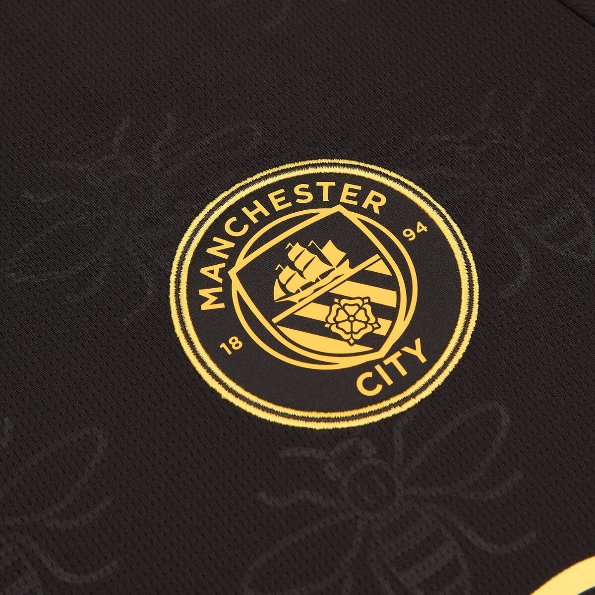 UNIFORME MANCHESTER CITY AWAY 26/27