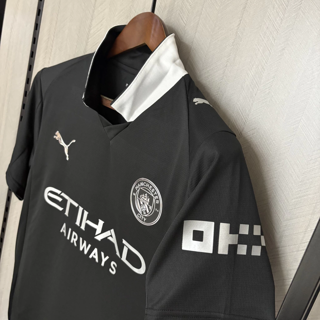 UNIFORME CITY ALL BLACK