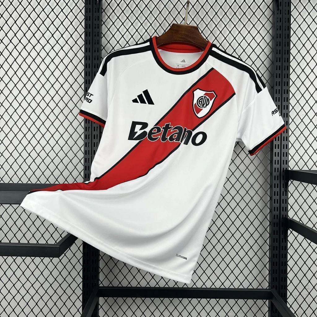 UNIFORME HOME RIVER PLATE 26/27