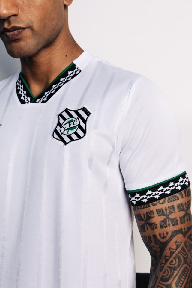 UNIFORME FIGUEIRENSE AWAY 26/27