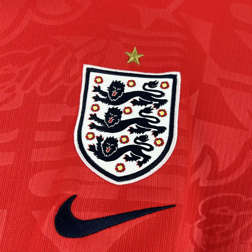 UNIFORME HOME INGLATERRA MANGA LONGA 27
